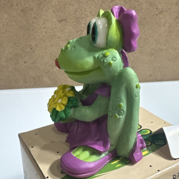 1999 - Sprogz Frog Frog's Maid - SG 211 - Munro - Bridesmaid - Wedding NEW 2.5" - Picture 5 of 6
